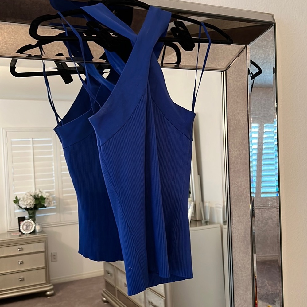 Skies are blue cross cross top